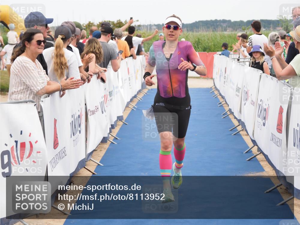 22.06.2025 - Viking Triathlon MichiJ http://msf.ph/oto/8113952 22.06.2025 15:04:47 Ziel 187, 215 meine-sportfotos.de