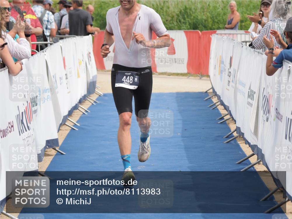 22.06.2025 - Viking Triathlon MichiJ http://msf.ph/oto/8113983 22.06.2025 14:54:27 Ziel 135, 448 meine-sportfotos.de