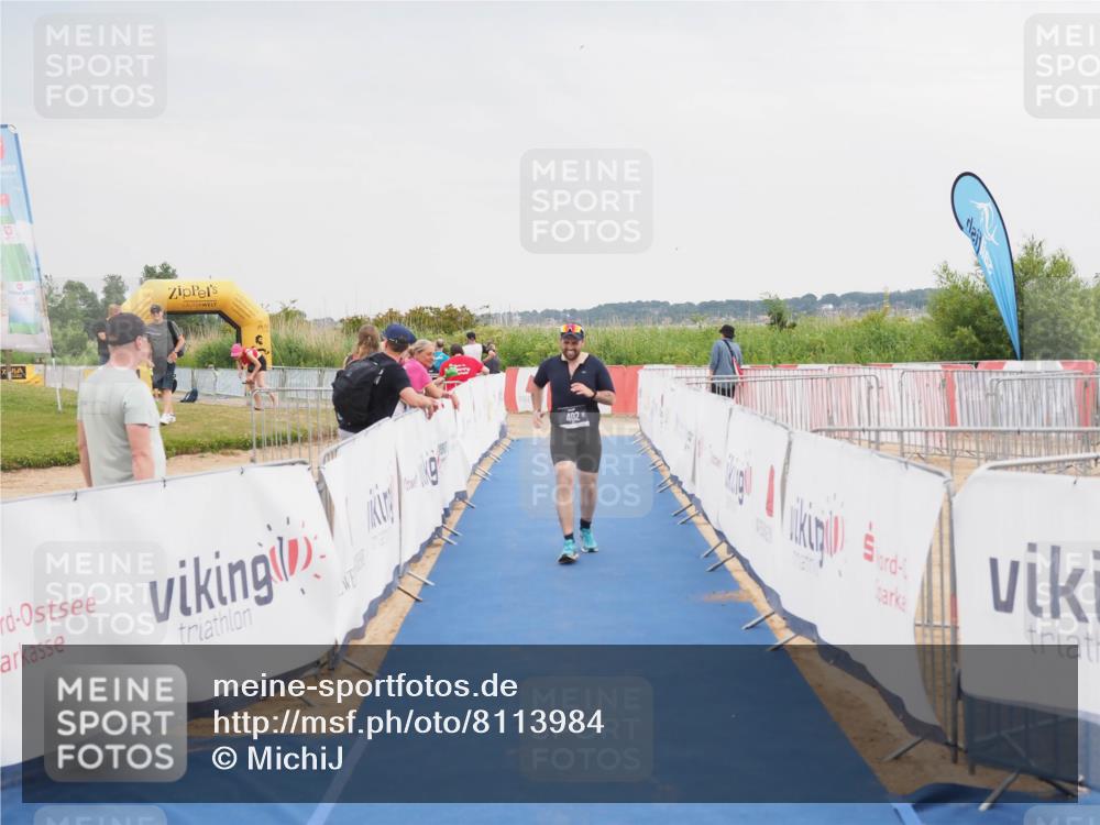 22.06.2025 - Viking Triathlon MichiJ http://msf.ph/oto/8113984 22.06.2025 16:44:57 Ziel 402 meine-sportfotos.de