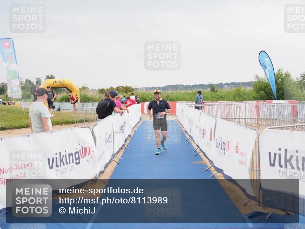 22.06.2025 - Viking Triathlon MichiJ http://msf.ph/oto/8113989 22.06.2025 16:44:57 Ziel 402 meine-sportfotos.de