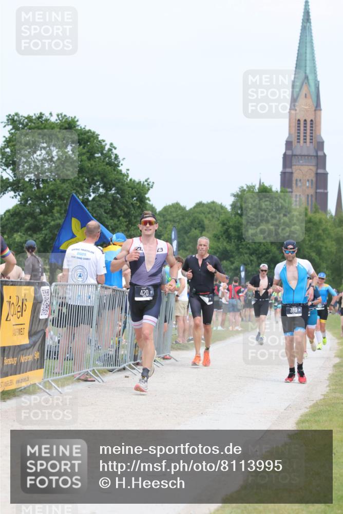 22.06.2025 - Viking Triathlon H.Heesch http://msf.ph/oto/8113995 22.06.2025 14:52:01 Laufen 288, 324, 389, 420 meine-sportfotos.de