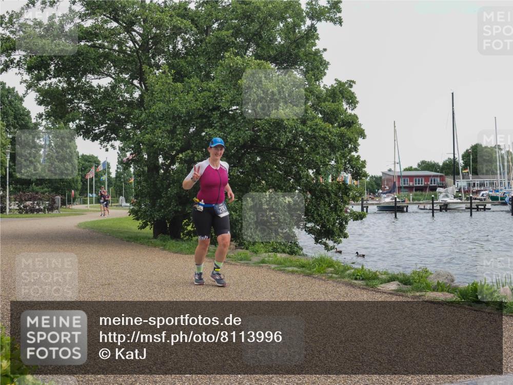 22.06.2025 - Viking Triathlon KatJ http://msf.ph/oto/8113996 22.06.2025 15:07:33 Laufen 206 meine-sportfotos.de
