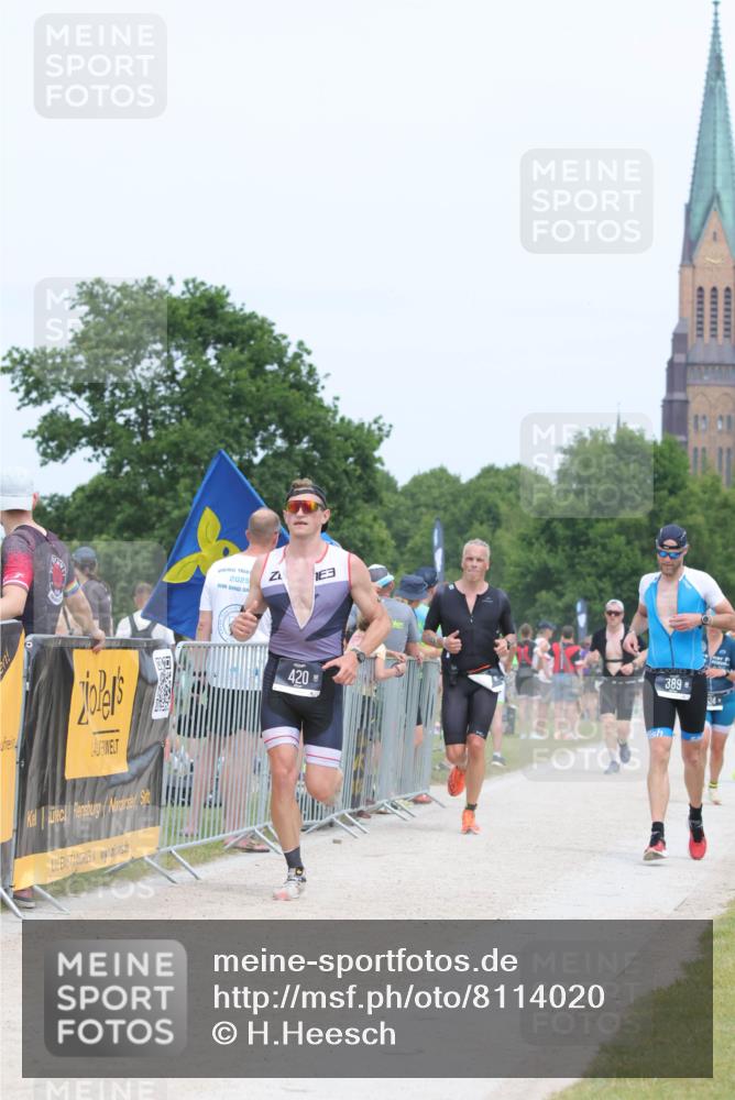 22.06.2025 - Viking Triathlon H.Heesch http://msf.ph/oto/8114020 22.06.2025 14:52:01 Laufen 288, 324, 389, 420 meine-sportfotos.de