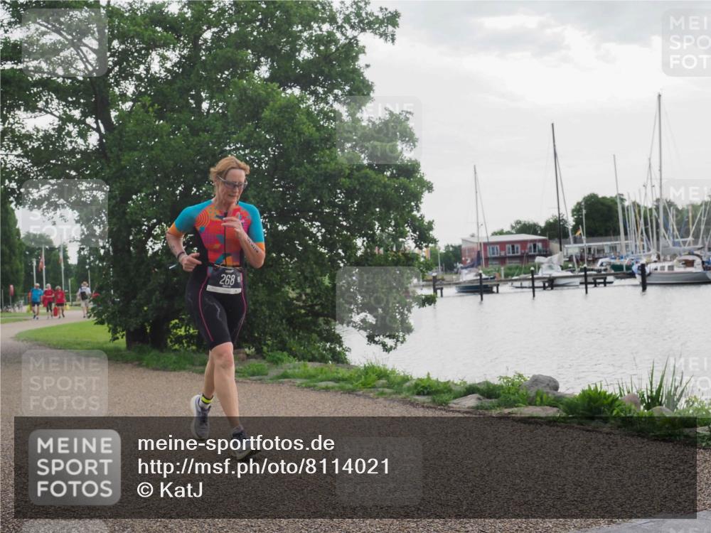 22.06.2025 - Viking Triathlon KatJ http://msf.ph/oto/8114021 22.06.2025 16:25:29 Laufen 268 meine-sportfotos.de