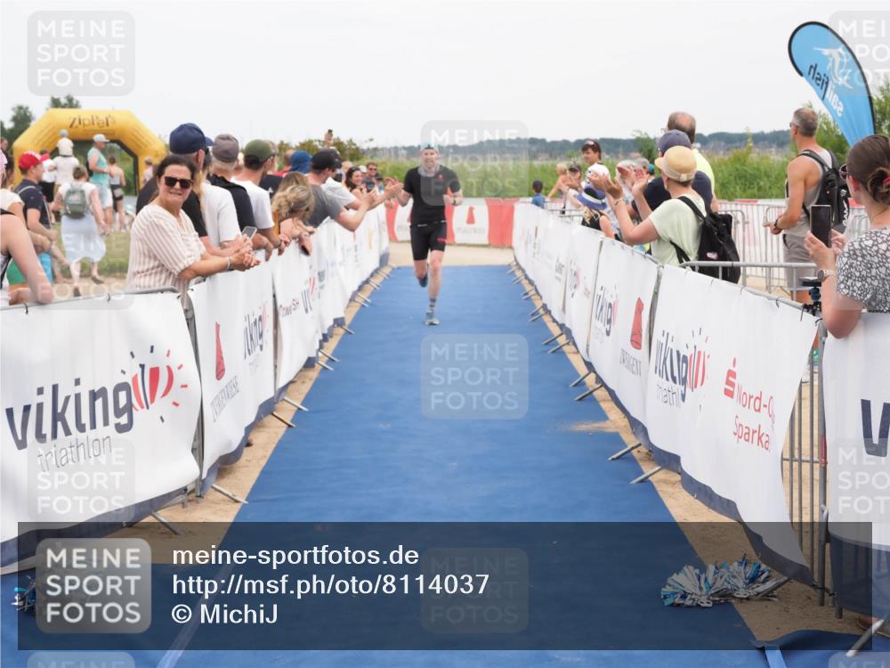 22.06.2025 - Viking Triathlon MichiJ http://msf.ph/oto/8114037 22.06.2025 15:04:51 Ziel 187, 215 meine-sportfotos.de