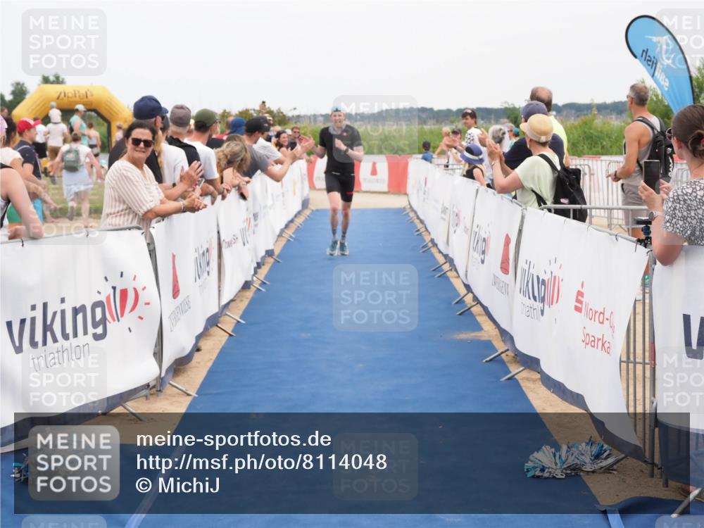 22.06.2025 - Viking Triathlon MichiJ http://msf.ph/oto/8114048 22.06.2025 15:04:51 Ziel 187, 215 meine-sportfotos.de