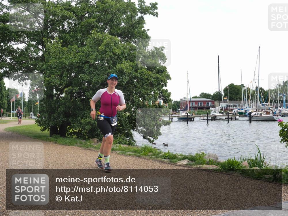 22.06.2025 - Viking Triathlon KatJ http://msf.ph/oto/8114053 22.06.2025 15:07:33 Laufen 206 meine-sportfotos.de
