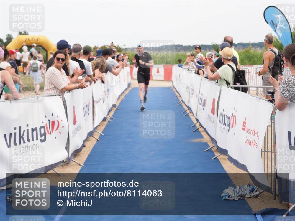 22.06.2025 - Viking Triathlon MichiJ http://msf.ph/oto/8114063 22.06.2025 15:04:51 Ziel 187, 215 meine-sportfotos.de