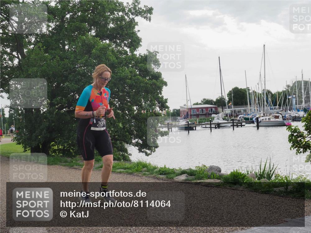22.06.2025 - Viking Triathlon KatJ http://msf.ph/oto/8114064 22.06.2025 16:25:29 Laufen 268 meine-sportfotos.de