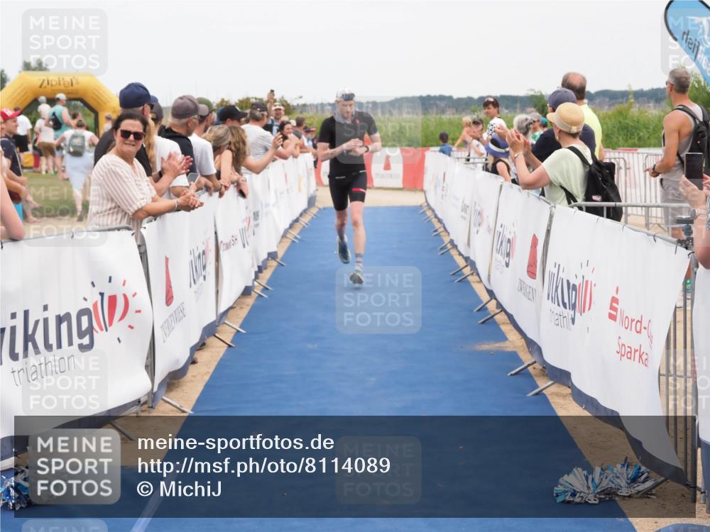 22.06.2025 - Viking Triathlon MichiJ http://msf.ph/oto/8114089 22.06.2025 15:04:52 Ziel 187, 215 meine-sportfotos.de