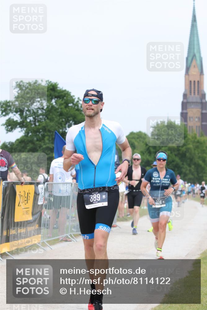 22.06.2025 - Viking Triathlon H.Heesch http://msf.ph/oto/8114122 22.06.2025 14:52:06 Laufen 288, 297, 324, 389, 420, 553 meine-sportfotos.de