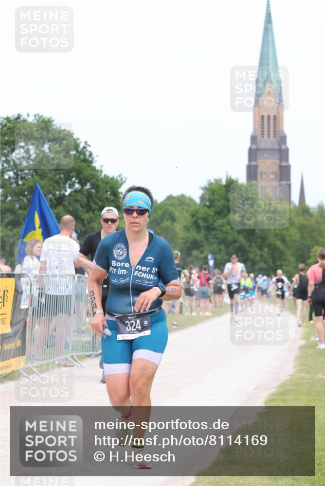 22.06.2025 - Viking Triathlon H.Heesch http://msf.ph/oto/8114169 22.06.2025 14:52:08 Laufen 288, 297, 324, 389, 553 meine-sportfotos.de