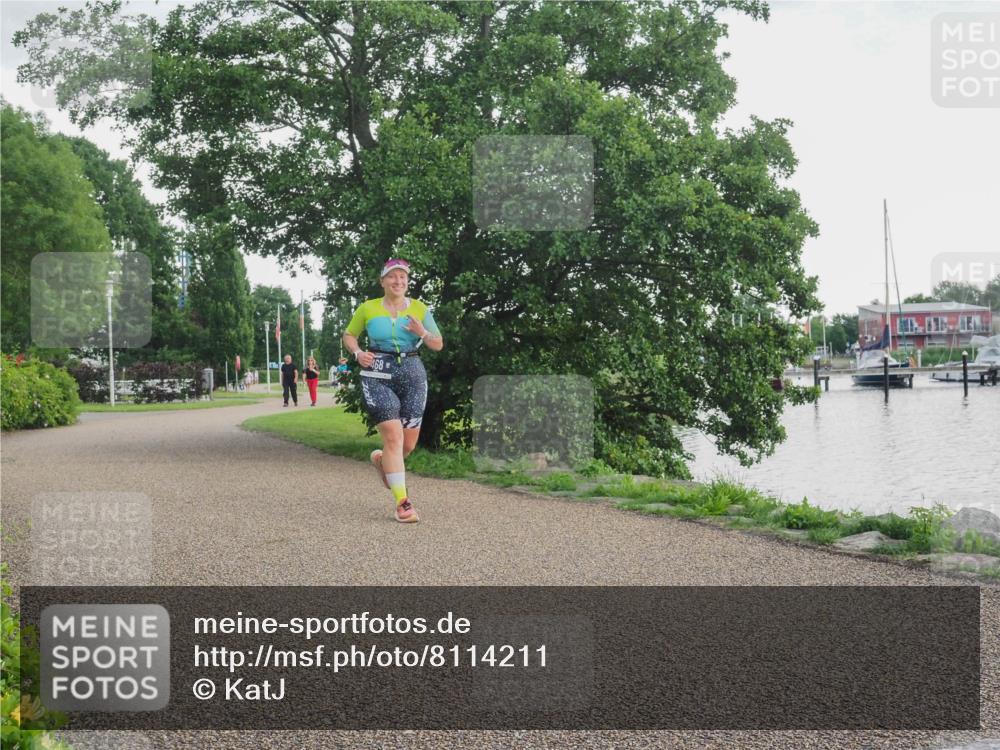 22.06.2025 - Viking Triathlon KatJ http://msf.ph/oto/8114211 22.06.2025 16:30:27 Laufen 468 meine-sportfotos.de
