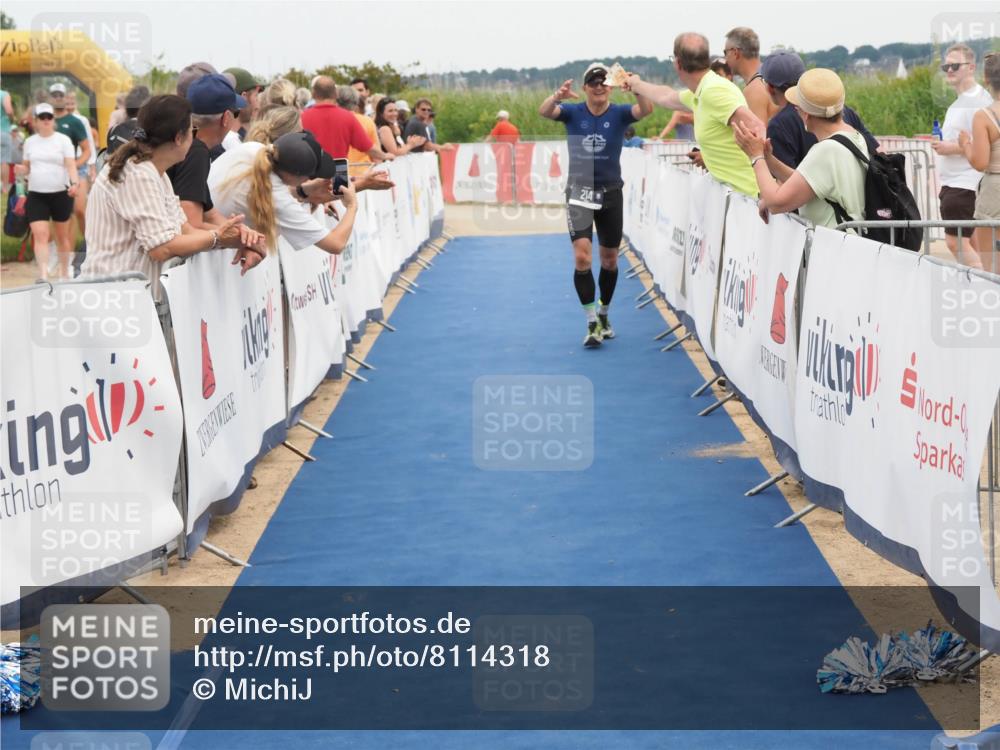 22.06.2025 - Viking Triathlon MichiJ http://msf.ph/oto/8114318 22.06.2025 15:05:11 Ziel 214 meine-sportfotos.de
