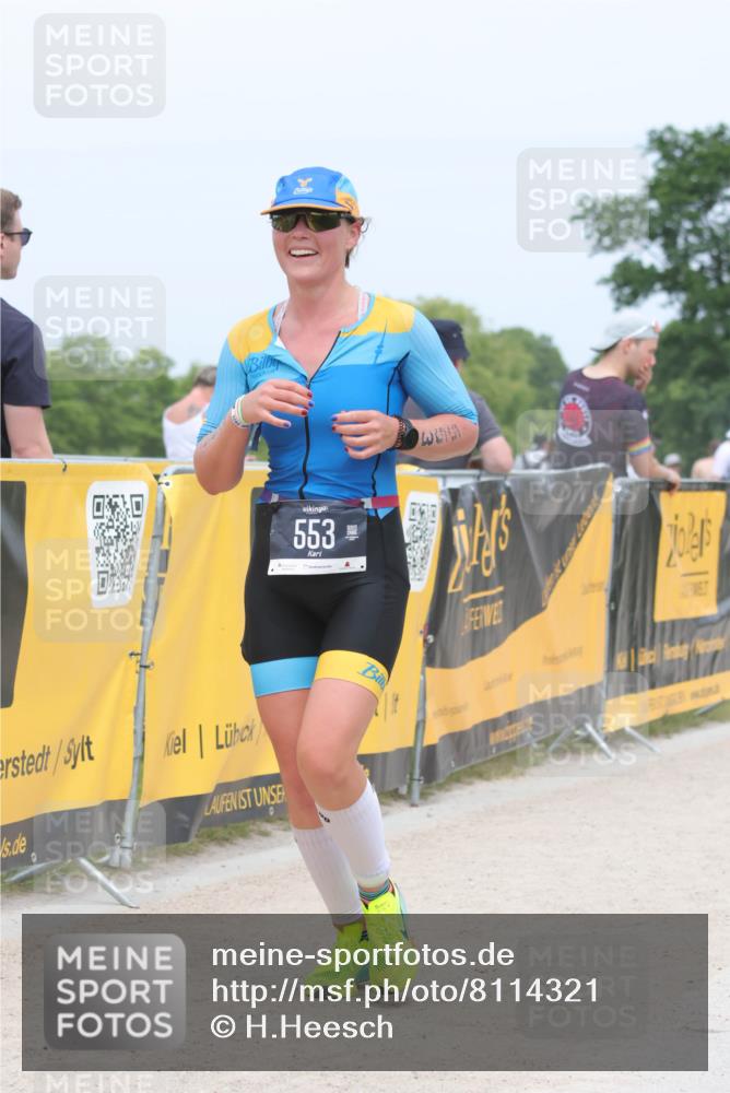 22.06.2025 - Viking Triathlon H.Heesch http://msf.ph/oto/8114321 22.06.2025 14:52:12 Laufen 242, 297, 324, 553 meine-sportfotos.de