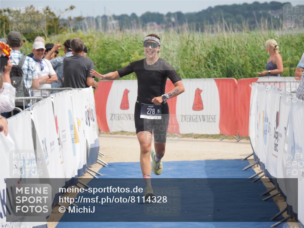 22.06.2025 - Viking Triathlon MichiJ http://msf.ph/oto/8114328 22.06.2025 14:55:07 Ziel 209, 278 meine-sportfotos.de