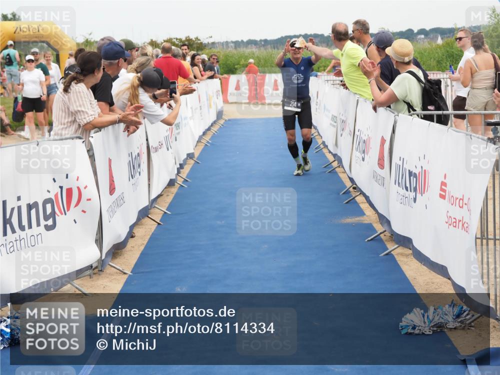22.06.2025 - Viking Triathlon MichiJ http://msf.ph/oto/8114334 22.06.2025 15:05:12 Ziel 214 meine-sportfotos.de