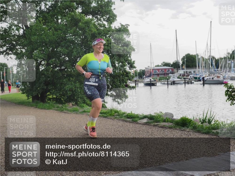 22.06.2025 - Viking Triathlon KatJ http://msf.ph/oto/8114365 22.06.2025 16:30:28 Laufen 468 meine-sportfotos.de