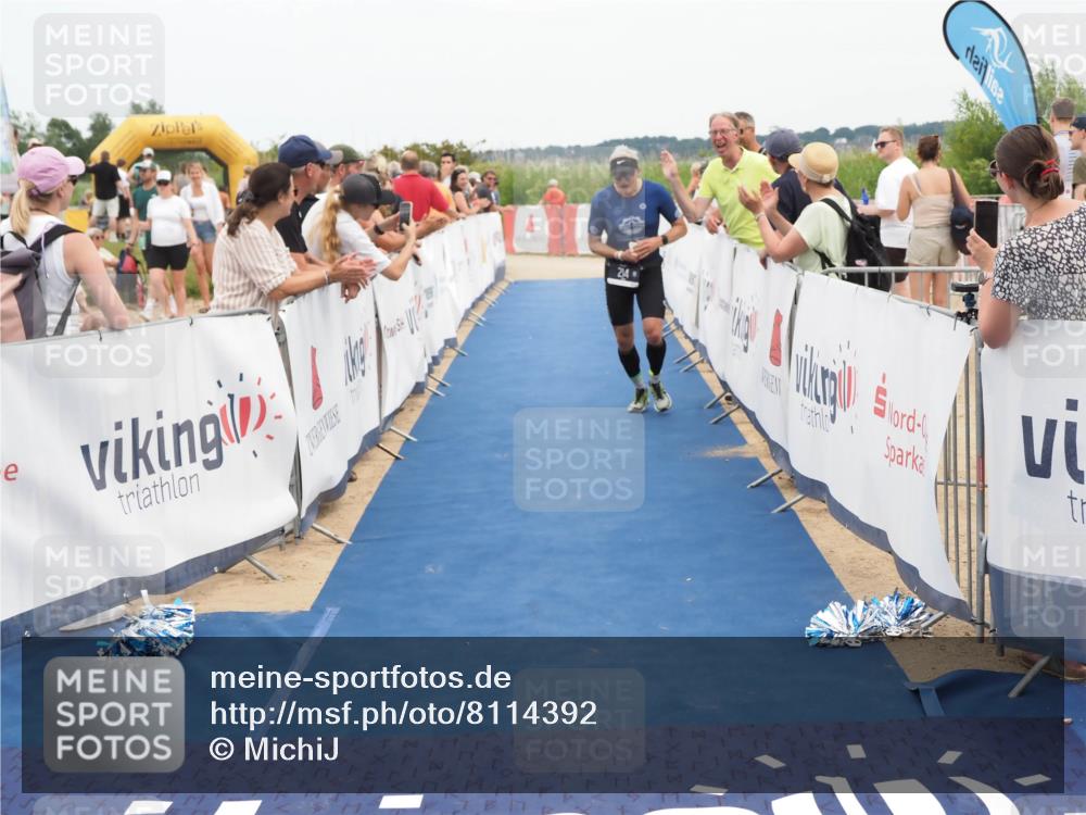 22.06.2025 - Viking Triathlon MichiJ http://msf.ph/oto/8114392 22.06.2025 15:05:12 Ziel 214 meine-sportfotos.de
