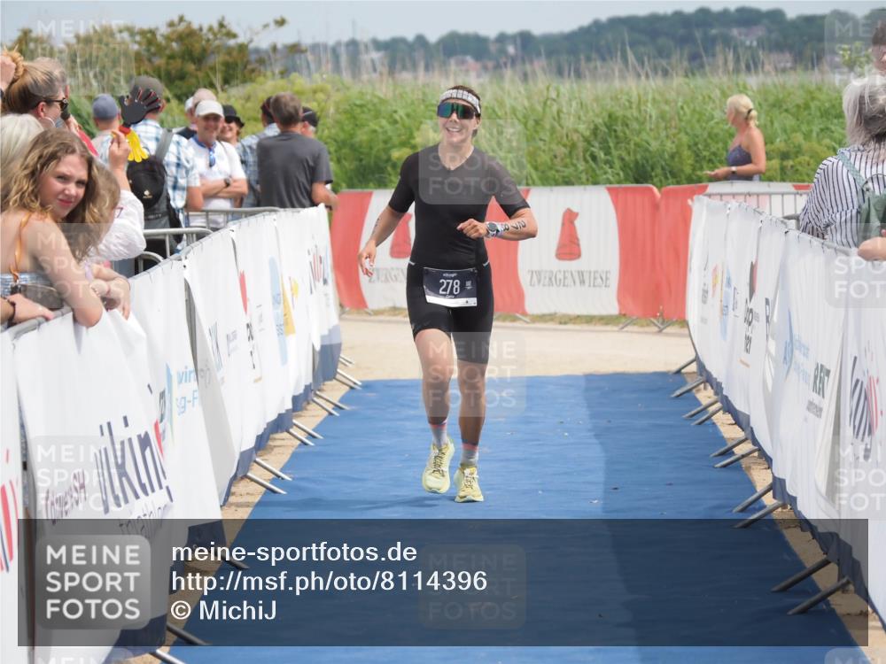 22.06.2025 - Viking Triathlon MichiJ http://msf.ph/oto/8114396 22.06.2025 14:55:07 Ziel 209, 278 meine-sportfotos.de