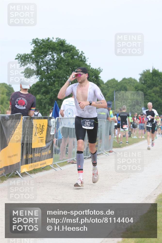 22.06.2025 - Viking Triathlon H.Heesch http://msf.ph/oto/8114404 22.06.2025 14:52:16 Laufen 101, 242, 553 meine-sportfotos.de