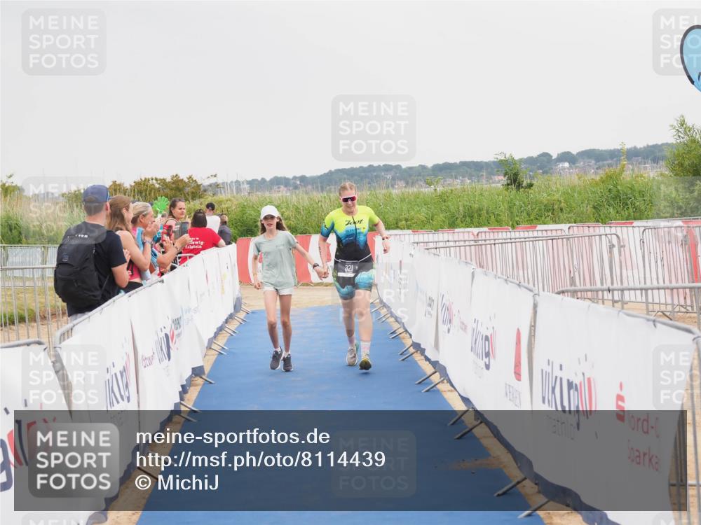 22.06.2025 - Viking Triathlon MichiJ http://msf.ph/oto/8114439 22.06.2025 16:45:58 Ziel 321 meine-sportfotos.de
