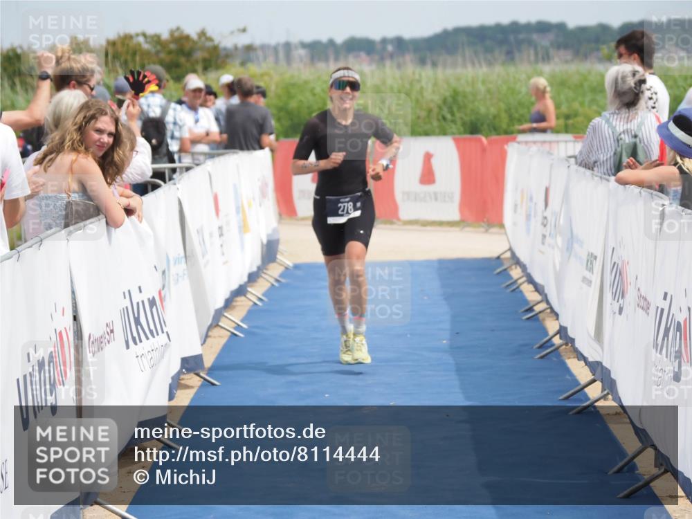 22.06.2025 - Viking Triathlon MichiJ http://msf.ph/oto/8114444 22.06.2025 14:55:08 Ziel 209, 278 meine-sportfotos.de
