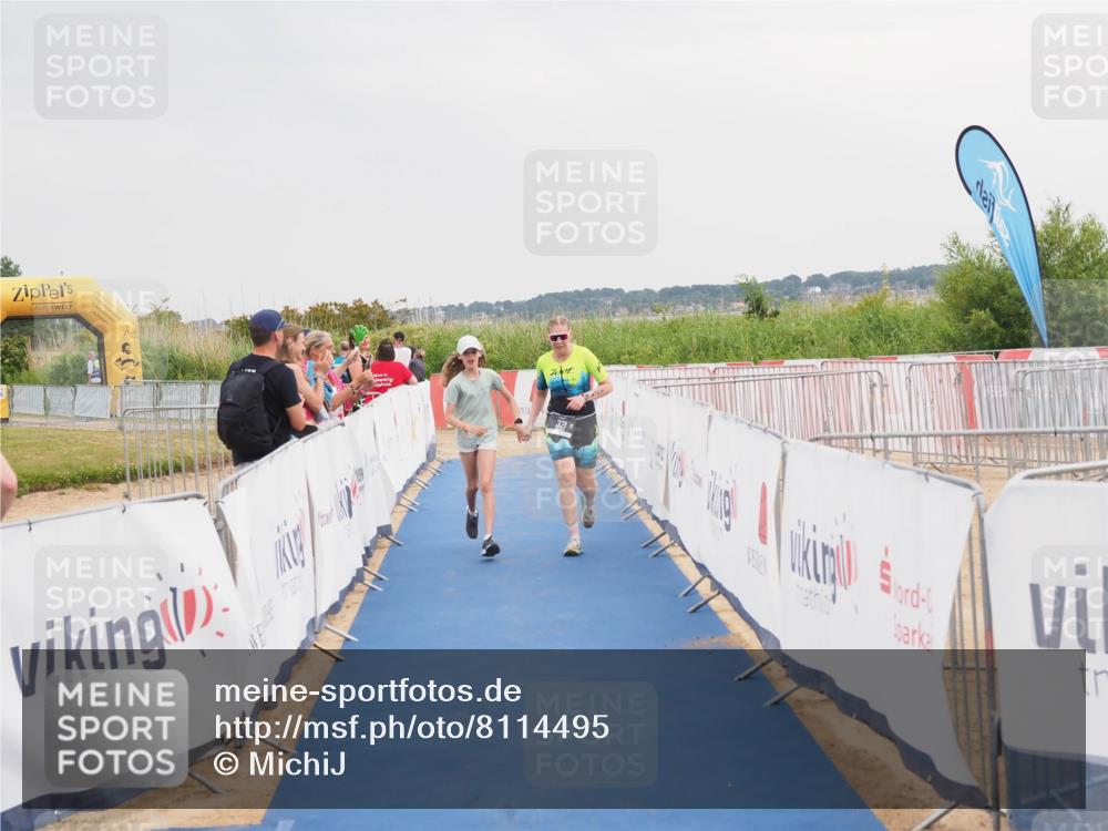 22.06.2025 - Viking Triathlon MichiJ http://msf.ph/oto/8114495 22.06.2025 16:45:59 Ziel 321 meine-sportfotos.de
