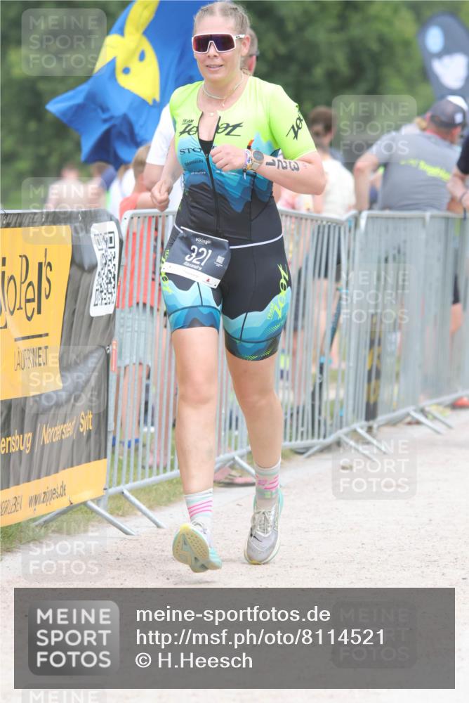 22.06.2025 - Viking Triathlon H.Heesch http://msf.ph/oto/8114521 22.06.2025 14:52:28 Laufen 68, 75, 321, 406 meine-sportfotos.de