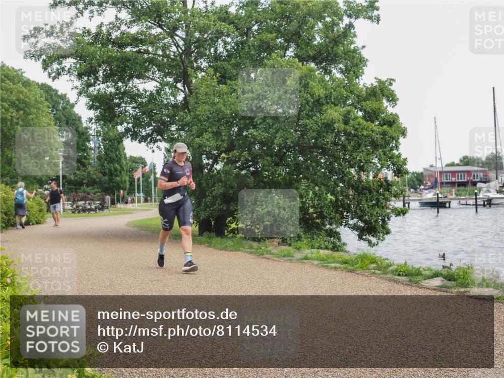 22.06.2025 - Viking Triathlon KatJ http://msf.ph/oto/8114534 22.06.2025 15:08:12 Laufen 476 meine-sportfotos.de