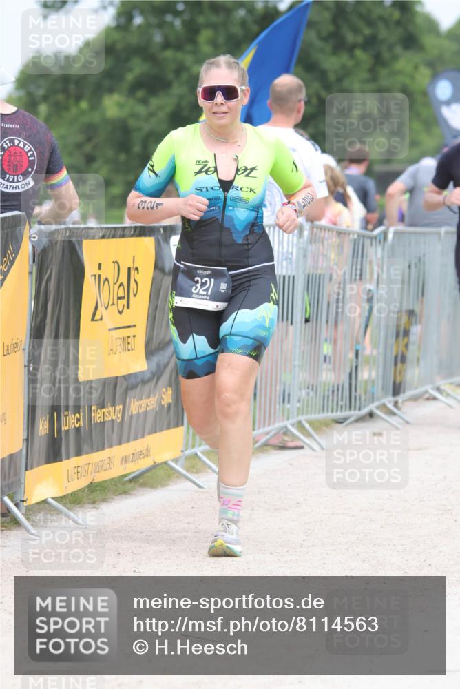 22.06.2025 - Viking Triathlon H.Heesch http://msf.ph/oto/8114563 22.06.2025 14:52:28 Laufen 68, 75, 321, 406 meine-sportfotos.de