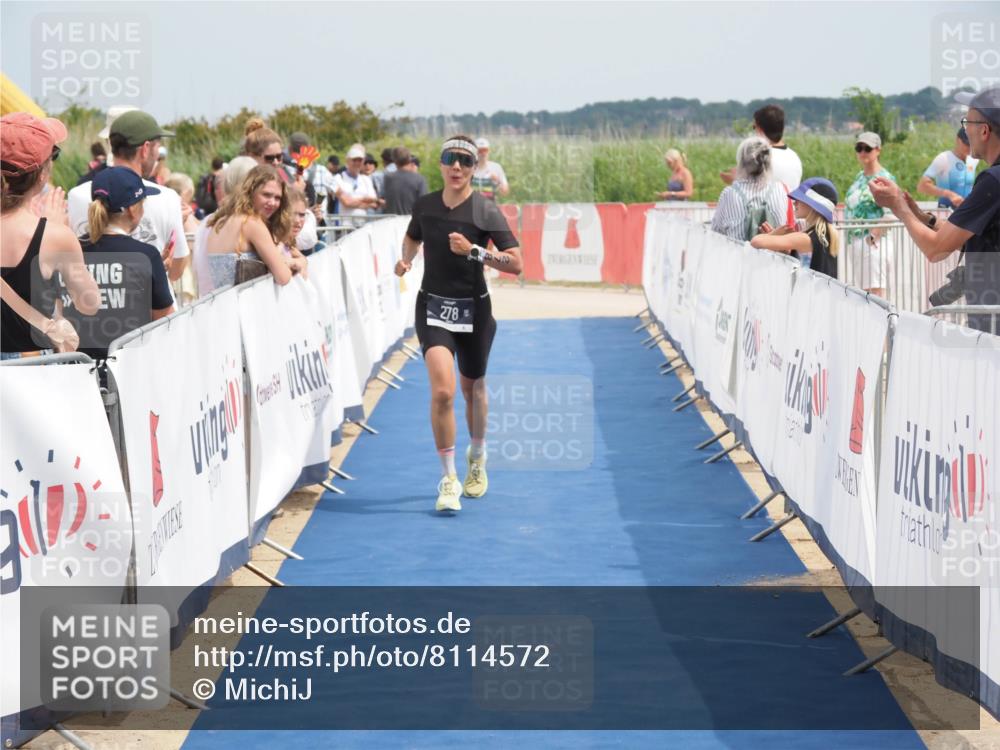 22.06.2025 - Viking Triathlon MichiJ http://msf.ph/oto/8114572 22.06.2025 14:55:09 Ziel 209, 278 meine-sportfotos.de