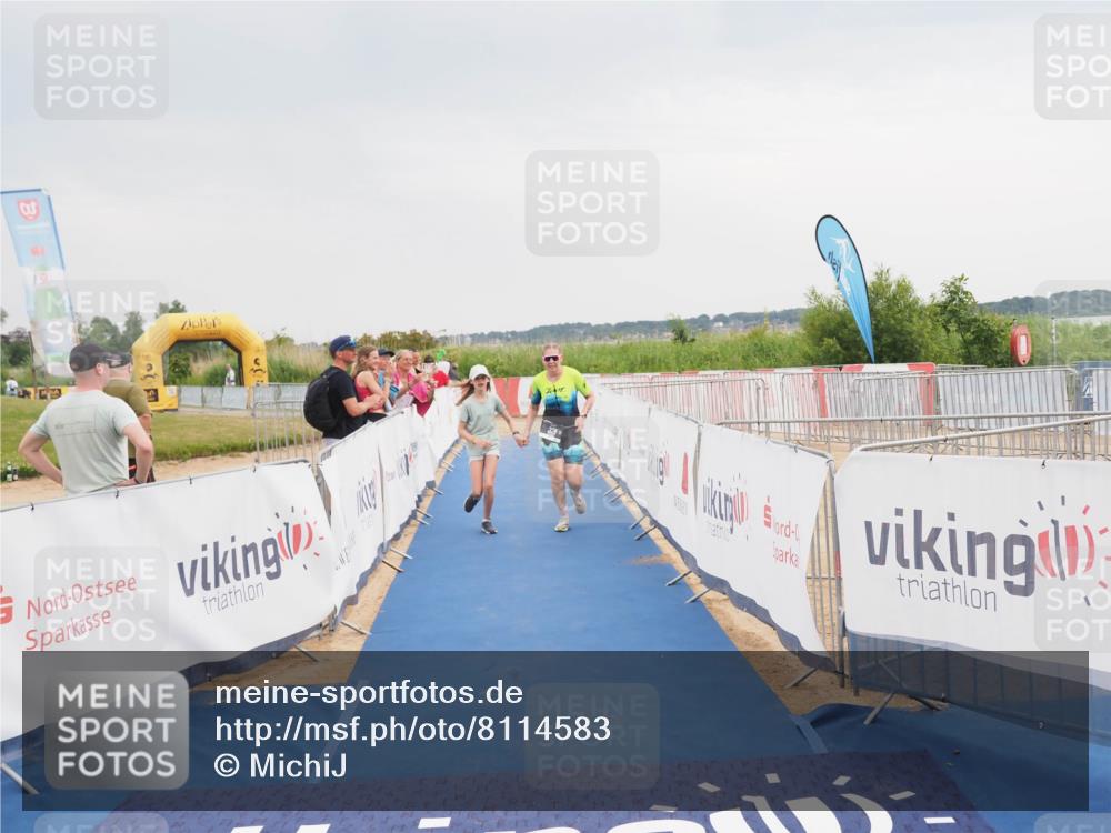 22.06.2025 - Viking Triathlon MichiJ http://msf.ph/oto/8114583 22.06.2025 16:46:00 Ziel 321 meine-sportfotos.de