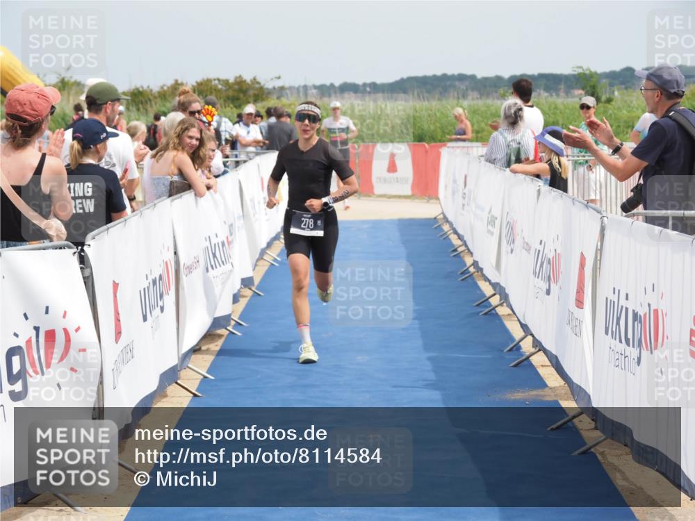 22.06.2025 - Viking Triathlon MichiJ http://msf.ph/oto/8114584 22.06.2025 14:55:09 Ziel 209, 278 meine-sportfotos.de