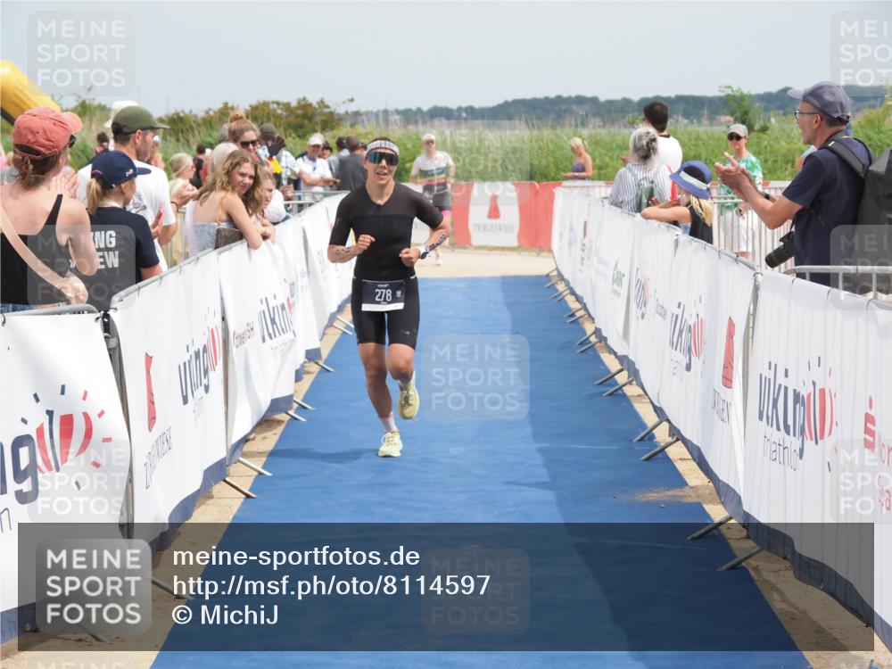 22.06.2025 - Viking Triathlon MichiJ http://msf.ph/oto/8114597 22.06.2025 14:55:09 Ziel 209, 278 meine-sportfotos.de
