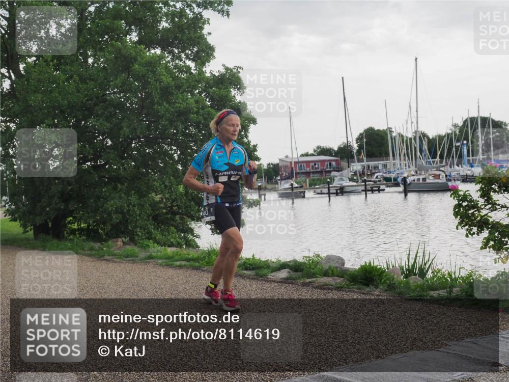 22.06.2025 - Viking Triathlon KatJ http://msf.ph/oto/8114619 22.06.2025 16:30:42 Laufen 190 meine-sportfotos.de