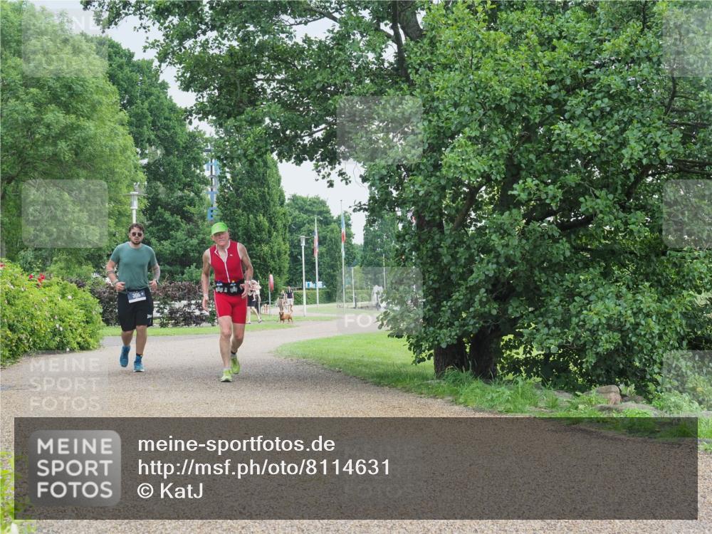 22.06.2025 - Viking Triathlon KatJ http://msf.ph/oto/8114631 22.06.2025 16:40:52 Laufen  meine-sportfotos.de