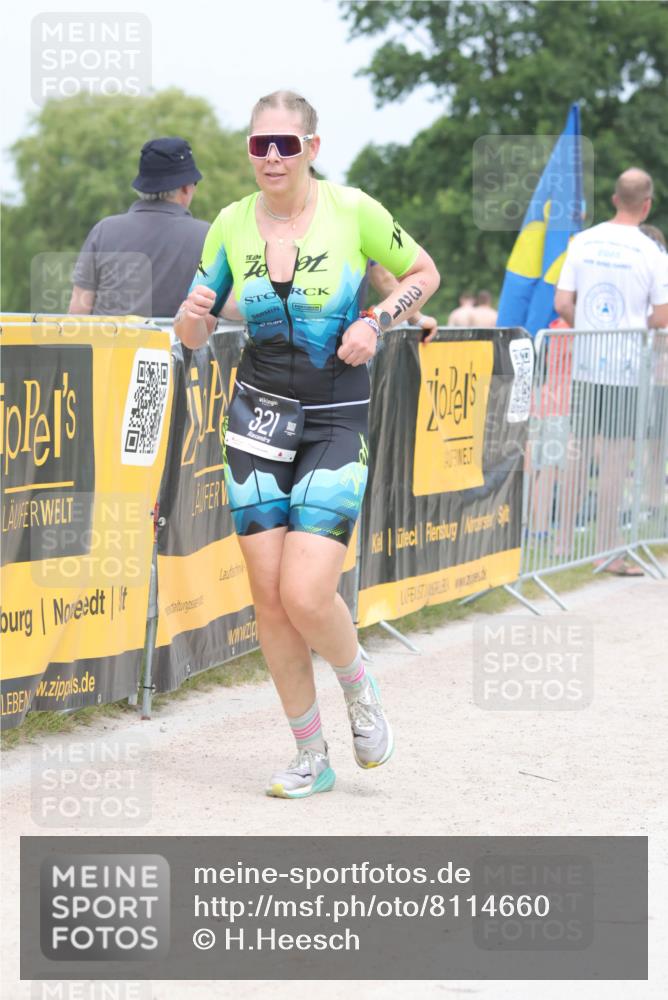 22.06.2025 - Viking Triathlon H.Heesch http://msf.ph/oto/8114660 22.06.2025 14:52:29 Laufen 68, 75, 321, 406 meine-sportfotos.de