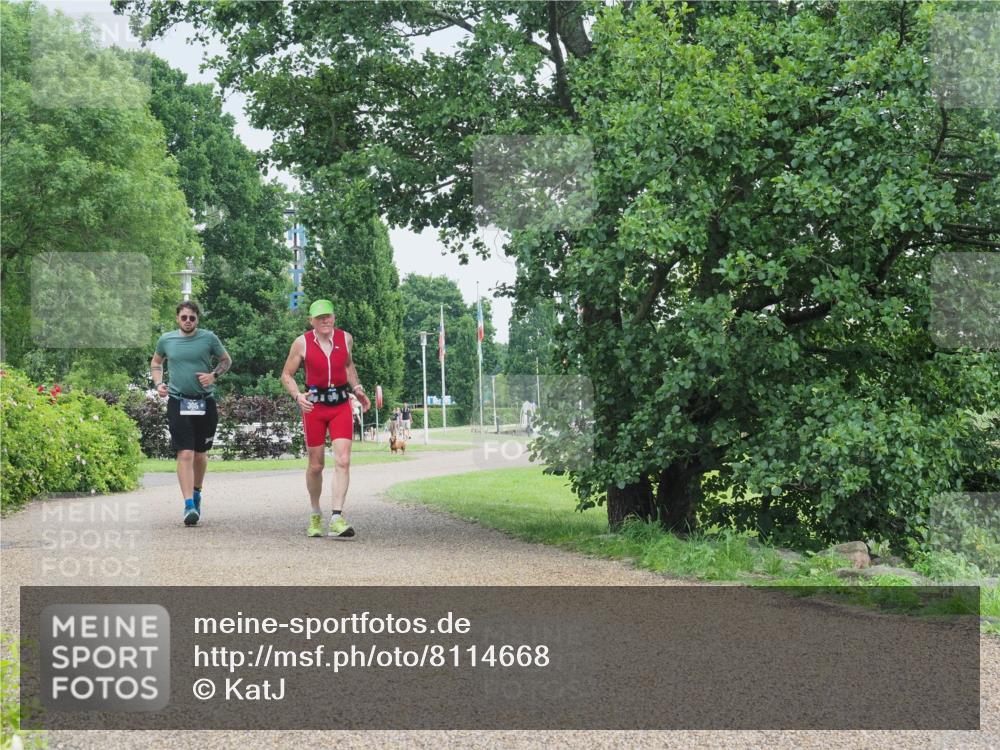 22.06.2025 - Viking Triathlon KatJ http://msf.ph/oto/8114668 22.06.2025 16:40:53 Laufen  meine-sportfotos.de