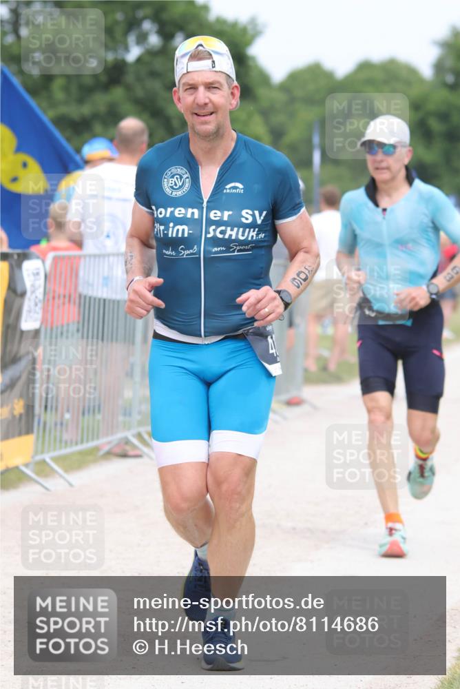 22.06.2025 - Viking Triathlon H.Heesch http://msf.ph/oto/8114686 22.06.2025 14:52:33 Laufen 68, 75, 321, 406, 450 meine-sportfotos.de