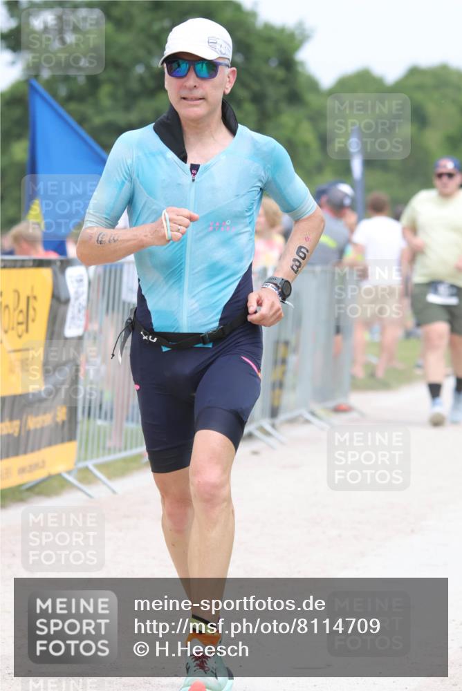22.06.2025 - Viking Triathlon H.Heesch http://msf.ph/oto/8114709 22.06.2025 14:52:34 Laufen 68, 75, 321, 406, 450 meine-sportfotos.de