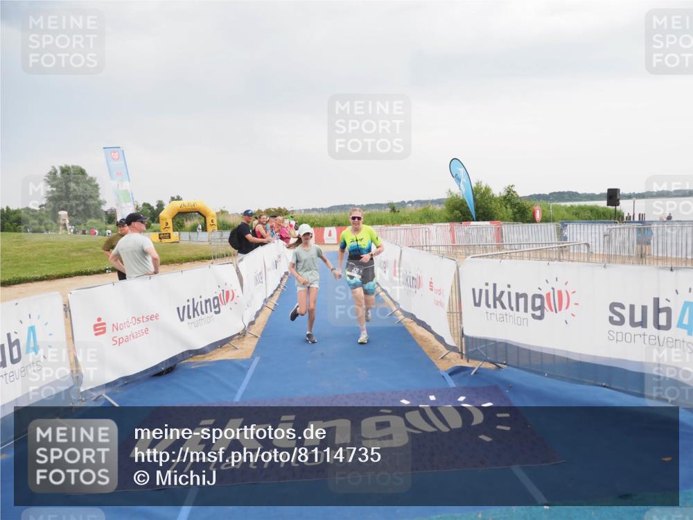 22.06.2025 - Viking Triathlon MichiJ http://msf.ph/oto/8114735 22.06.2025 16:46:01 Ziel 321 meine-sportfotos.de