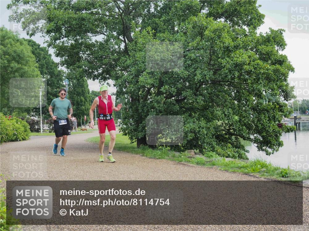 22.06.2025 - Viking Triathlon KatJ http://msf.ph/oto/8114754 22.06.2025 16:40:55 Laufen 160 meine-sportfotos.de