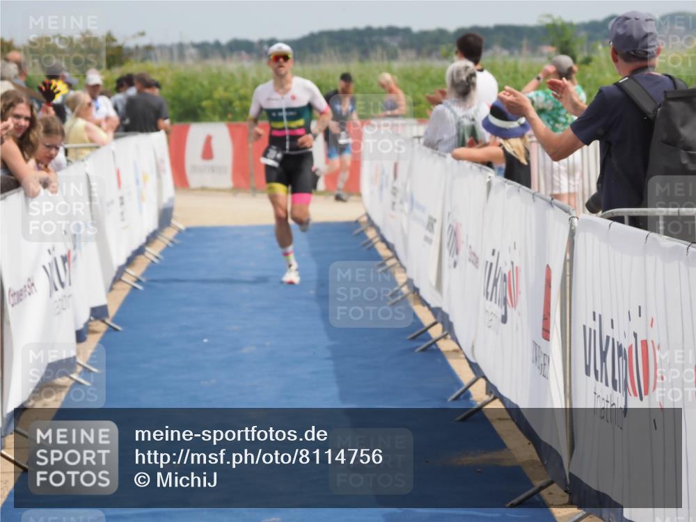 22.06.2025 - Viking Triathlon MichiJ http://msf.ph/oto/8114756 22.06.2025 14:55:12 Ziel 209, 278 meine-sportfotos.de