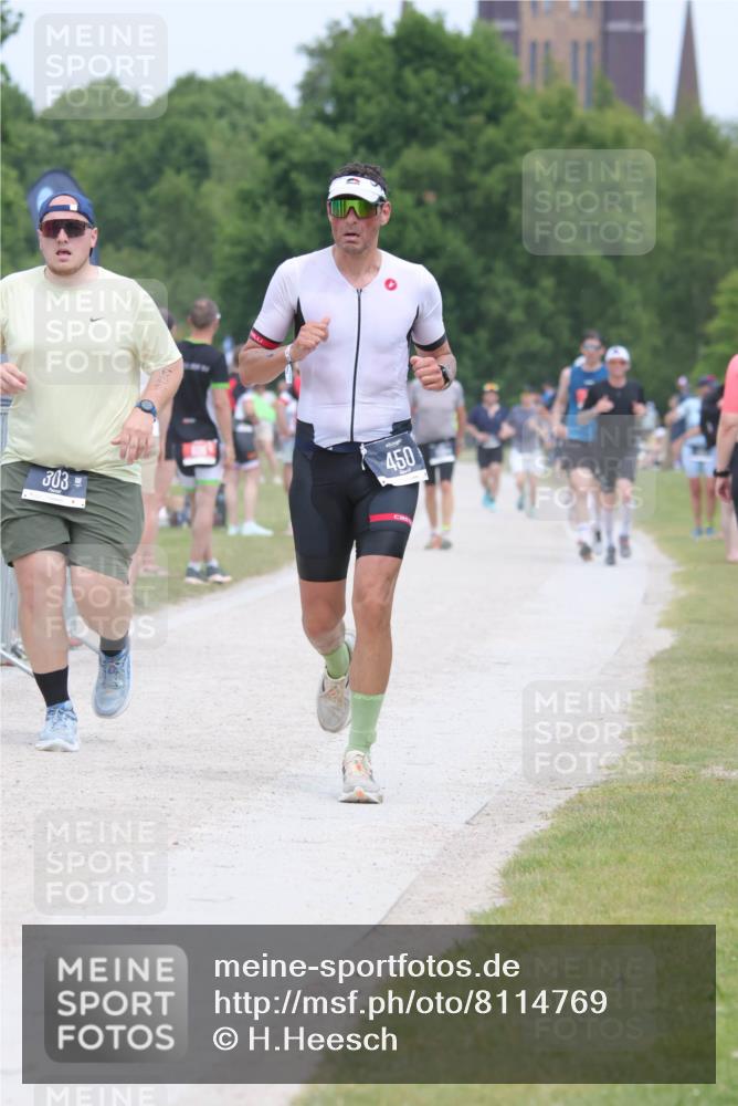 22.06.2025 - Viking Triathlon H.Heesch http://msf.ph/oto/8114769 22.06.2025 14:52:37 Laufen 68, 75, 303, 406, 450 meine-sportfotos.de