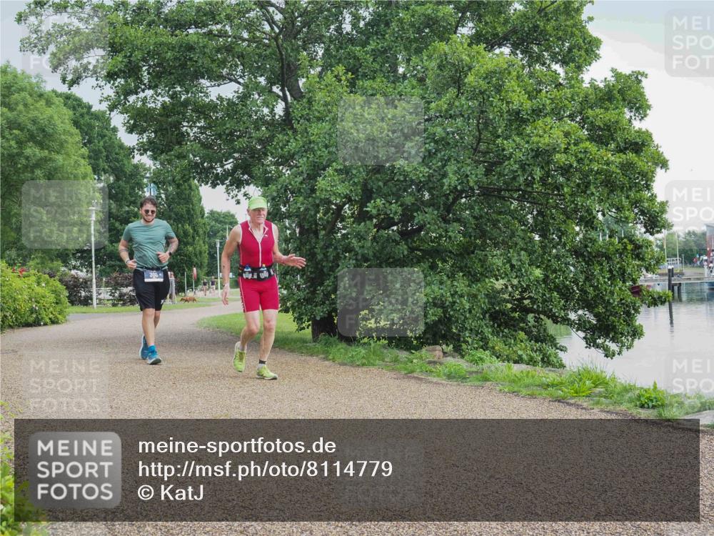 22.06.2025 - Viking Triathlon KatJ http://msf.ph/oto/8114779 22.06.2025 16:40:55 Laufen 160 meine-sportfotos.de