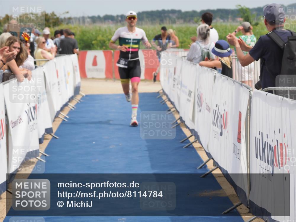 22.06.2025 - Viking Triathlon MichiJ http://msf.ph/oto/8114784 22.06.2025 14:55:12 Ziel 209, 278 meine-sportfotos.de
