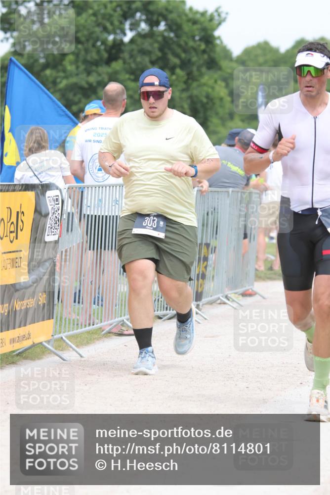 22.06.2025 - Viking Triathlon H.Heesch http://msf.ph/oto/8114801 22.06.2025 14:52:38 Laufen 68, 75, 303, 406, 450 meine-sportfotos.de