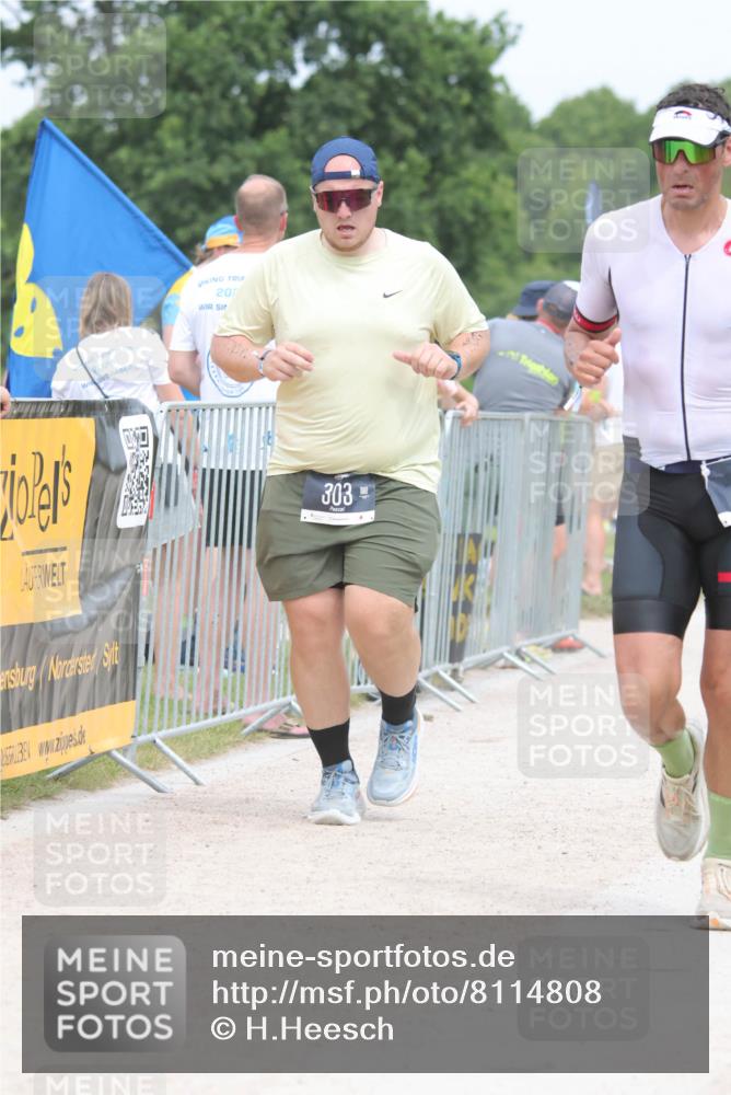 22.06.2025 - Viking Triathlon H.Heesch http://msf.ph/oto/8114808 22.06.2025 14:52:38 Laufen 68, 75, 303, 406, 450 meine-sportfotos.de