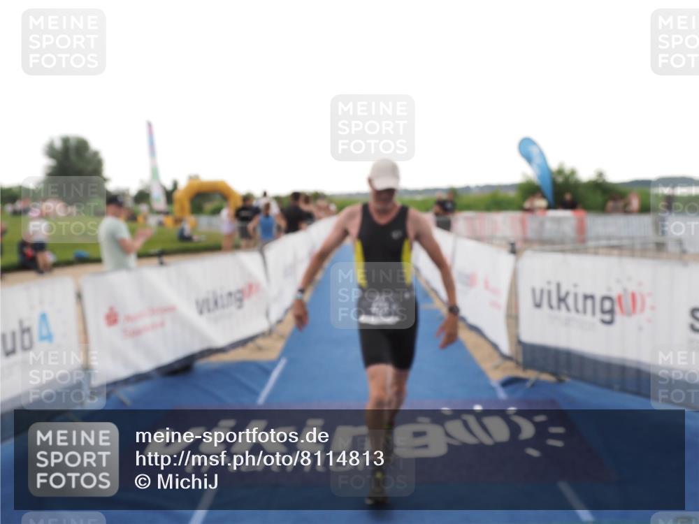 22.06.2025 - Viking Triathlon MichiJ http://msf.ph/oto/8114813 22.06.2025 16:26:15 Ziel 423 meine-sportfotos.de